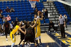 Marlon Castillo | New University